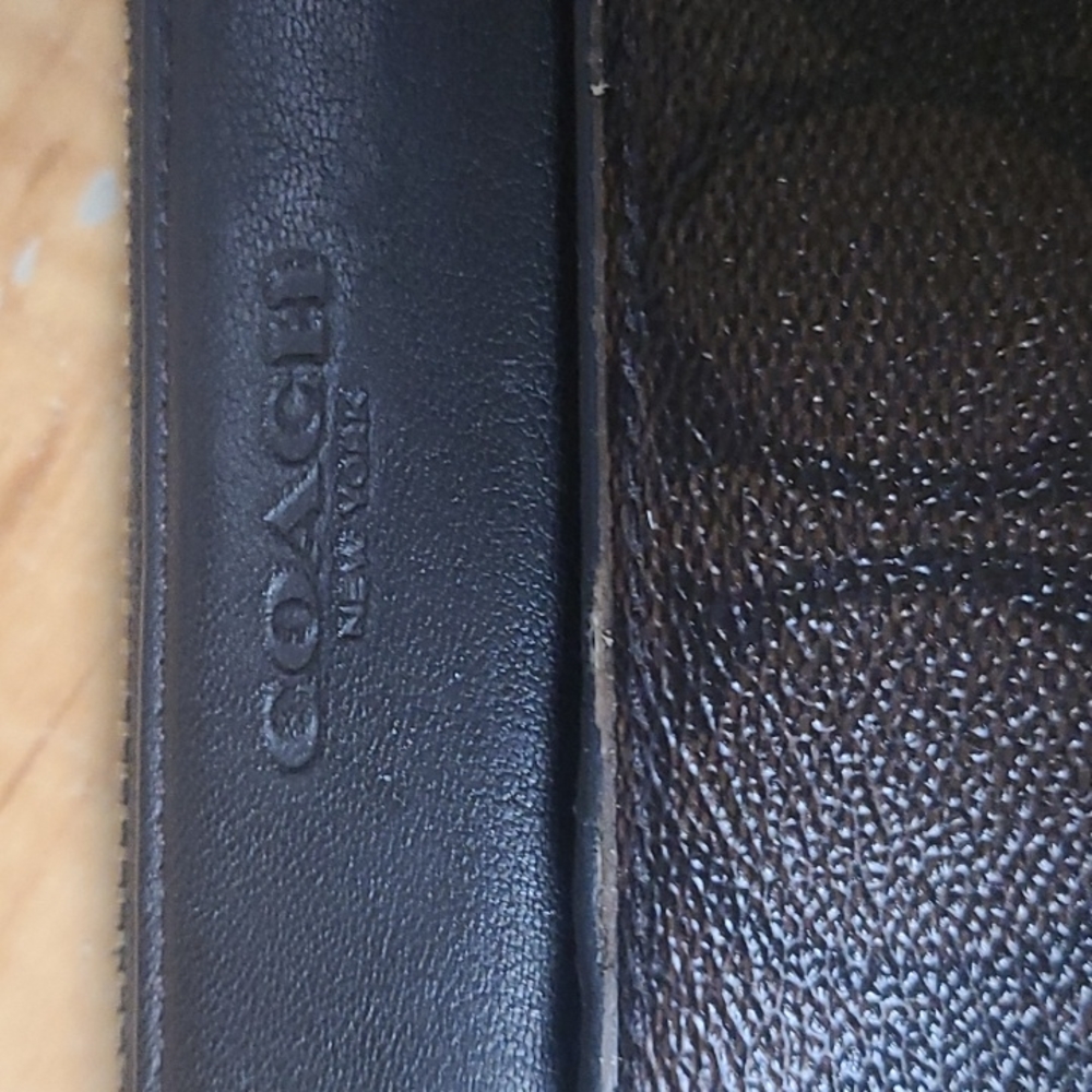 Coach Zip Continental Wallet - Picture 3 of 7